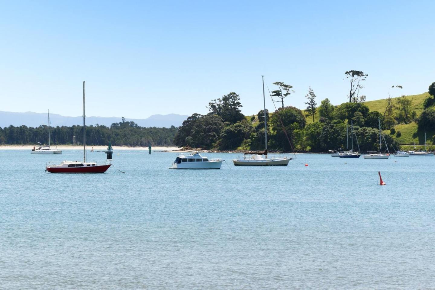 Oceanside Bliss - Absolute Beachfront - Uninterrupted Ocean Views With Pool Apartment Mount Maunganui Luaran gambar