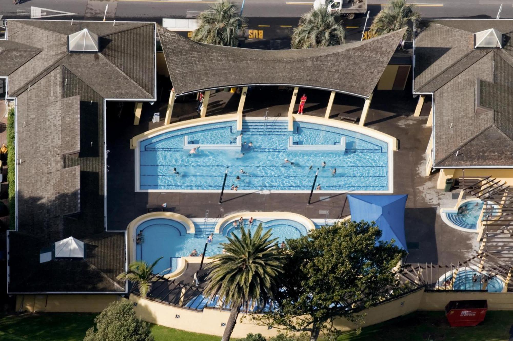 Oceanside Bliss - Absolute Beachfront - Uninterrupted Ocean Views With Pool Apartment Mount Maunganui Luaran gambar